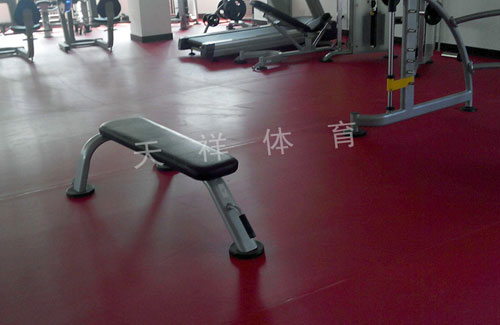 北京某部队的塑胶运动地板安装